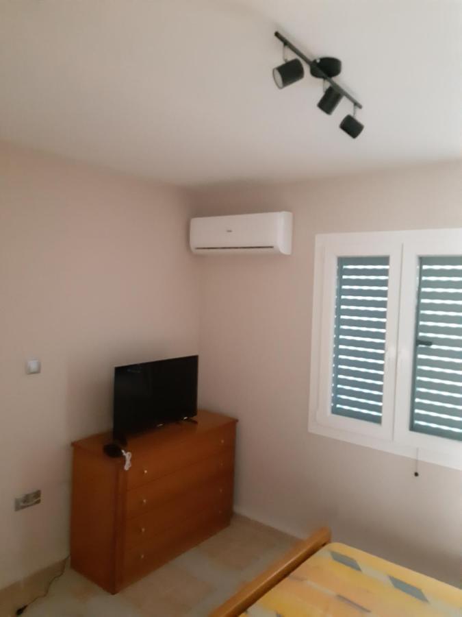 Apartamento Α Peaceful Nest Volímai Exterior foto